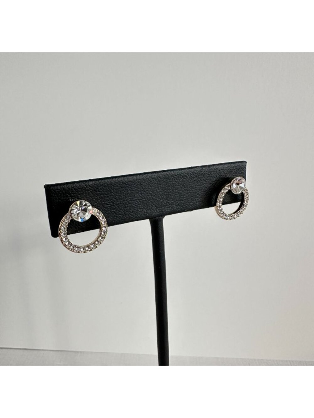 Givenchy Crystal Circle Stud Earrings With Rhinestone Detailing - Picture 3 of 6